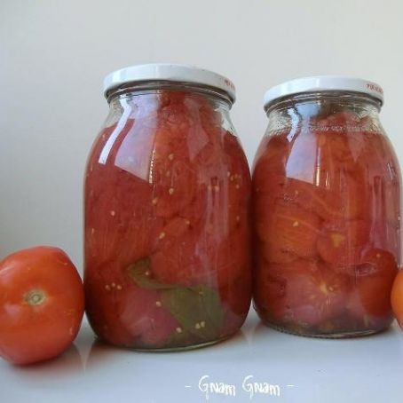 POMODORI PELATI FATTI IN CASA