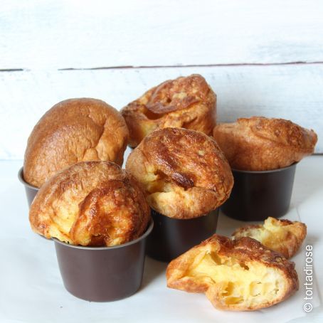 Gruyère popovers