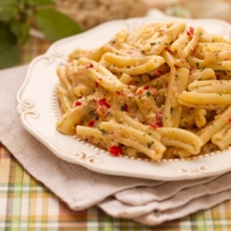 Casarecce con pesto alla siciliana