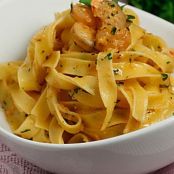 Fettuccine alla crema di gamberetti e brandy