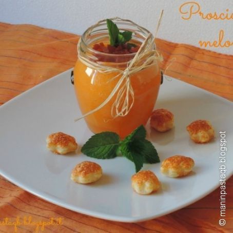 Il mio prosciutto e melone con biscottini al parmigiano