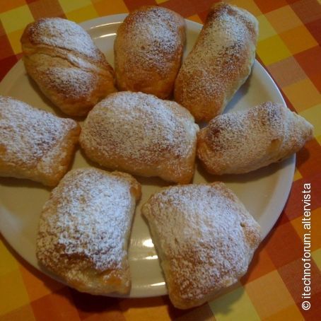 Fagottini di Pan di stelle con Nutella