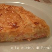 Torta rustica al prosciutto cotto e provola