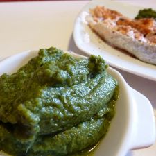 Salmone con crema light di broccoletto