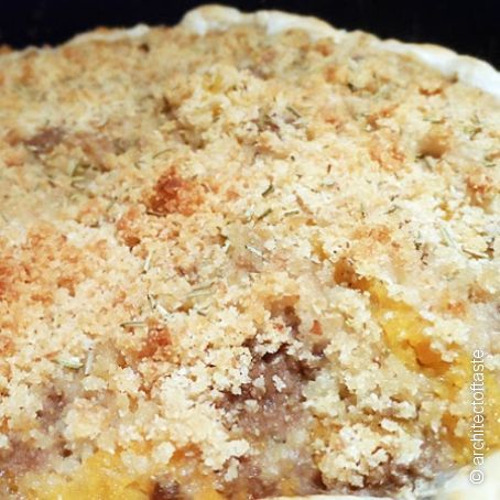 Crumble di zucca e macinato al profumo di timo