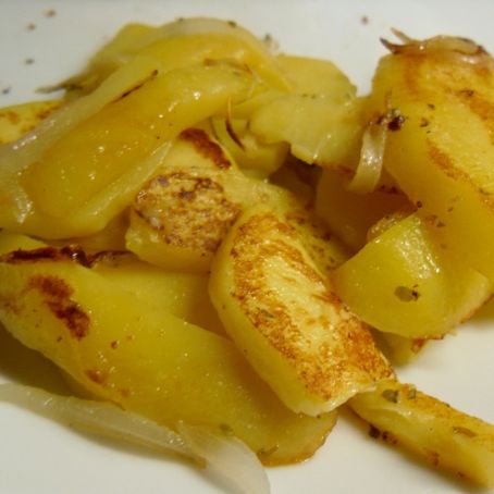 Patate in padella con cipolle