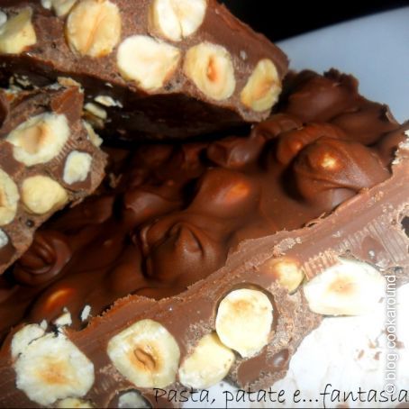 Cioccolato nocciolato