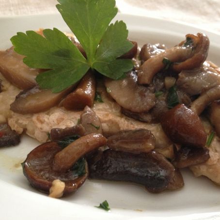 Scaloppine ai funghi velociScaloppine ai funghi veloci
