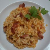 Risotto rosso con salsicce secche