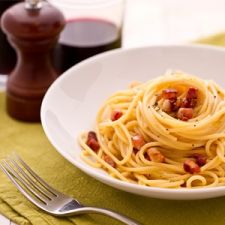 Spaghetti alla carbonara alla siciliana