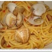 Spaghetti alle vongole e pomodorini