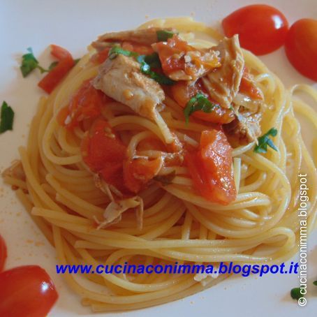 Spaghetti Tonno,Grappa e Pomodorini