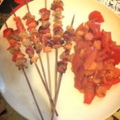 Spiedini pollo carote e peperoni