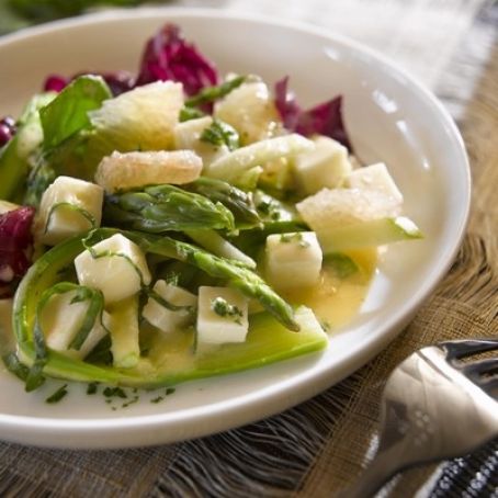 Freschezza di asparagi alla toma di Savoia