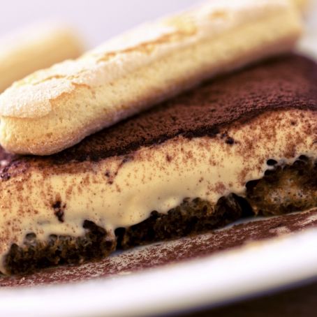 Tiramisù alla Nutella e nocciole