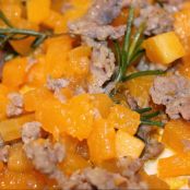 Tagliatelle di castagne con zucca, salsiccia e rosmarino - Tappa 2