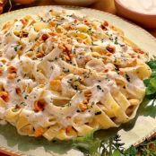 TAGLIATELLE RICOTTA E NOCCIOLE