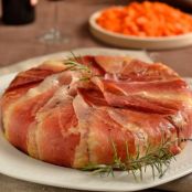 TIMBALLO DI SPECK RIPIENO DI RISO E POMODORI RIPIENI DI RISO