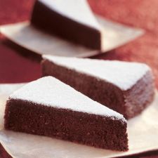 Torta caprese al limoncello