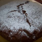 Torta al cioccolato ripiena