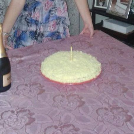 Torta mimosa all'ananas