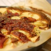 Torta rustica con patate e speck