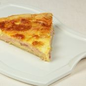 Torta salata prosciutto e mozzarella