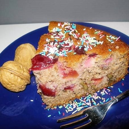 Torta soffice integrale con NOCI E PRUGNE