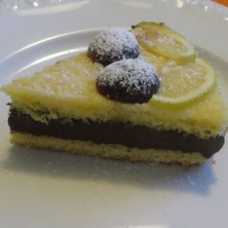 Torta al limone con crema al cioccolato