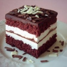 Torta Kinder Pinguì con Nutella e cioccolato