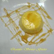 Dessert di ricotta al caramello