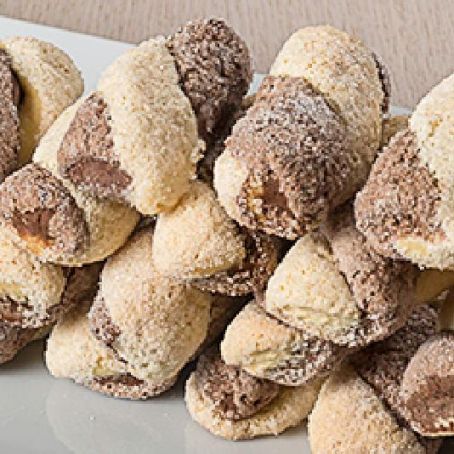 BISCOTTI INTRECCIATI DI RICOTTA