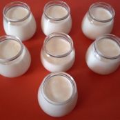 YOGURT FATTA IN CASA