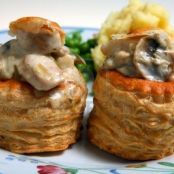 Vol-au-vent pollo e funghi con purè di patate