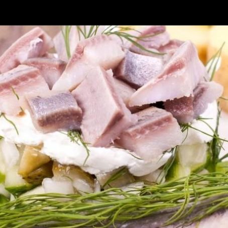 INSALATA DI ARINGA, PATATE E MELE