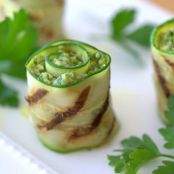 Zucchine grigliate ripiene di pesto ai carciofi