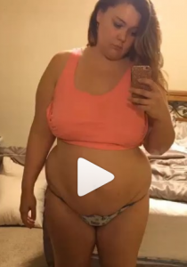 365 SELFIES in 1 anno per seguire la sua IMPRESSIONANTE PERDITA di PESO