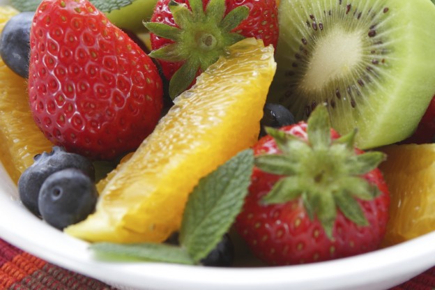 La dieta della frutta: salutare, si o no? 