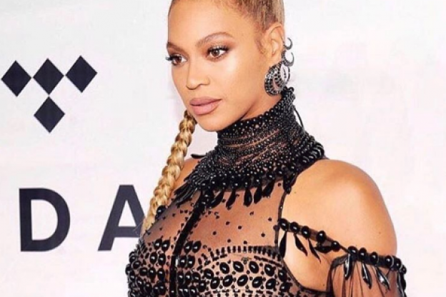 SEGUE LA DIETA DI BEYONCé E PERDE 7 Kg!