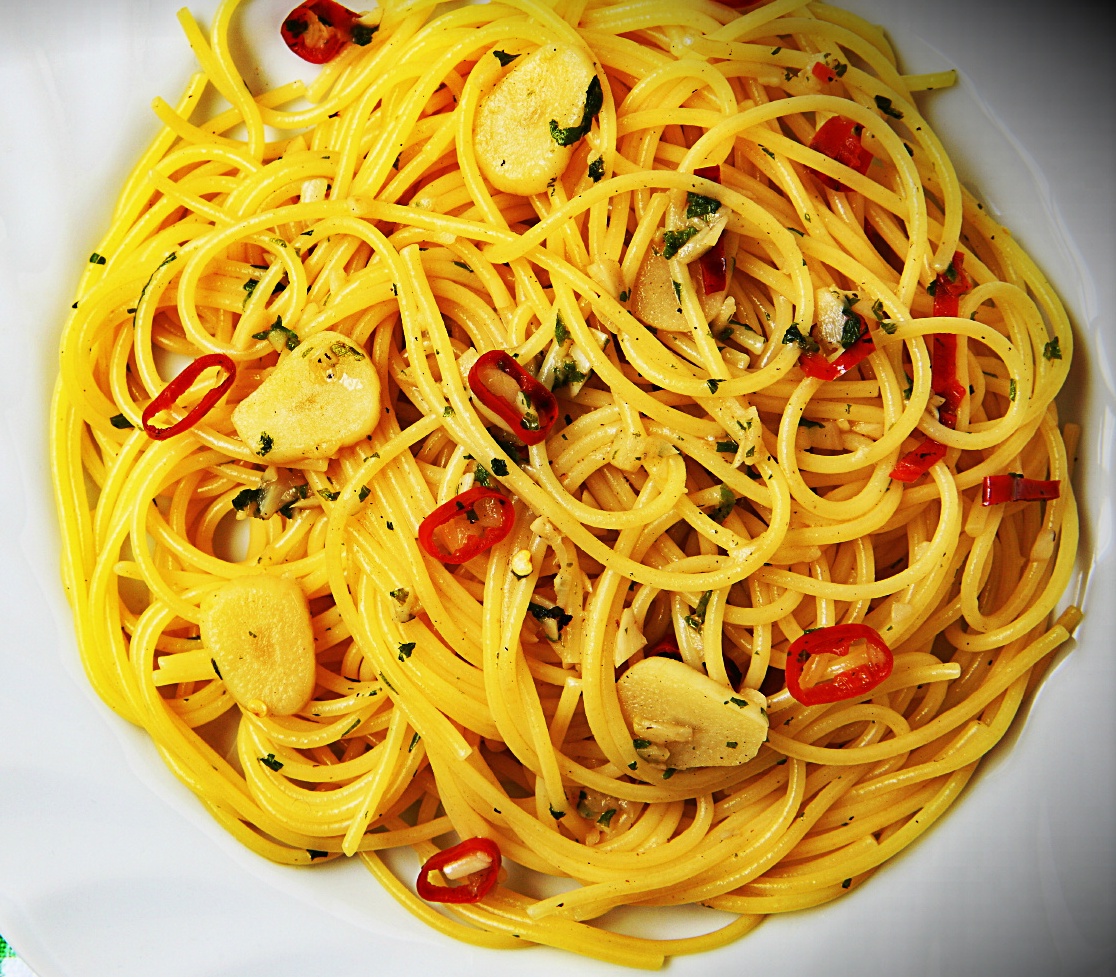 Ricette di spaghetti aglio olio e peperoncino