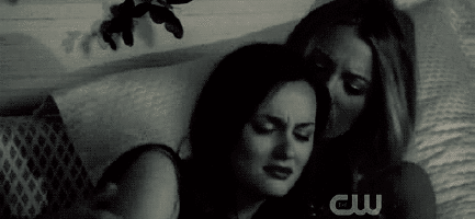 11. Lei è l'unica che sa come consolarti